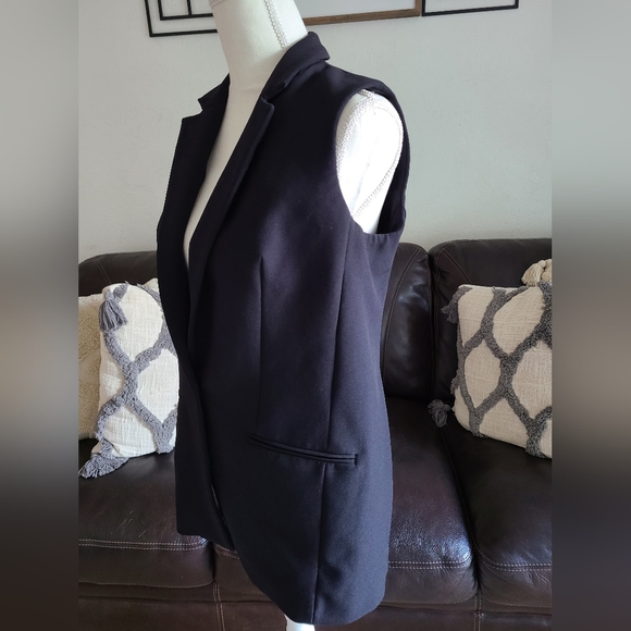 EXPRESS Black Sleeveless Mid Length Collared Vest Women's Size S Classic - Picture 4 of 11
